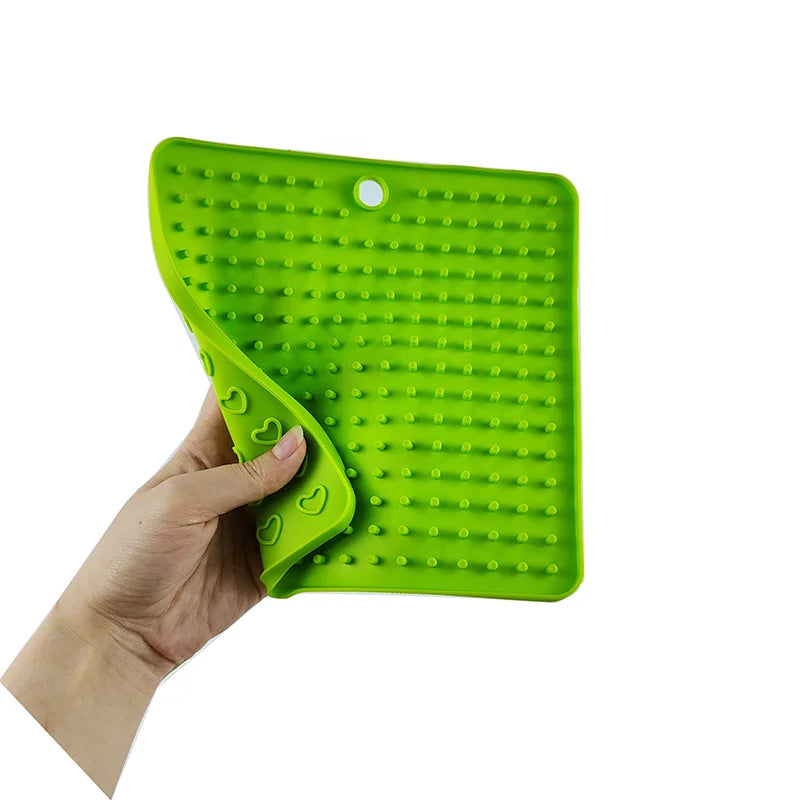 Mat for Dogs Cats Slow Food Bowls Silicone Pets Feeding Lick Pad Pet Slow Feeder Anxiety Food Container Lickimat for Dogs Puppy