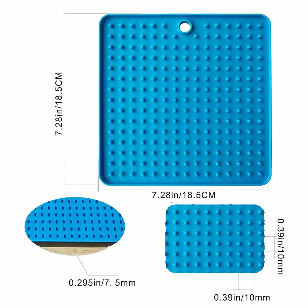 Mat for Dogs Cats Slow Food Bowls Silicone Pets Feeding Lick Pad Pet Slow Feeder Anxiety Food Container Lickimat for Dogs Puppy